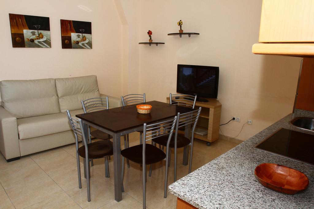 מונטאלבו Apartamentos Coral Do Mar III חדר תמונה