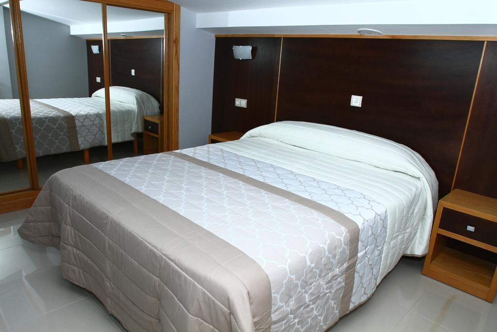 מונטאלבו Apartamentos Coral Do Mar III חדר תמונה